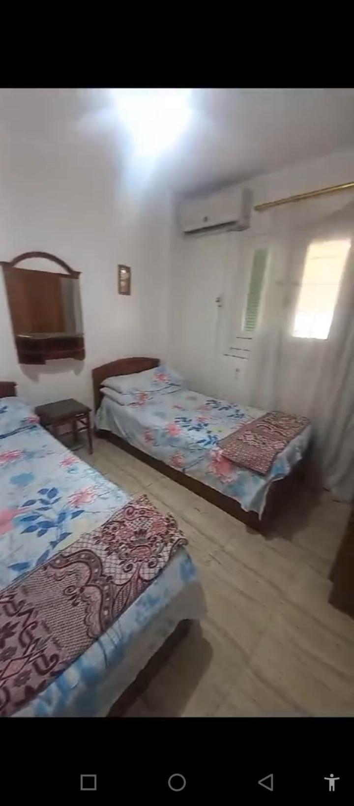 2 غرفة وصاله مكيف ش الزهراء